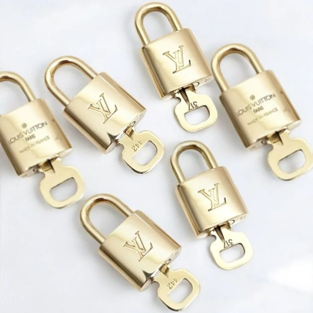 ✨️Authentic Louis Vuitton Lock and matching Key (Price Only For One Lock & Key) - Picture 3 of 3